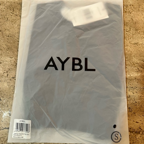 AYBL EMPOWER SEAMLESS LONG SLEEVE CROP TOP - Cocoa Brown - S - Picture 15 of 15